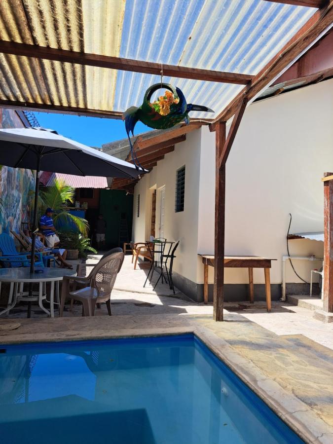 Hostal Mochilas Granada Bagian luar foto