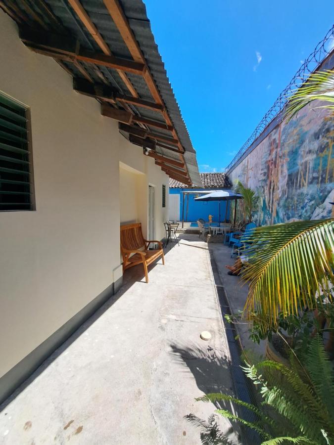 Hostal Mochilas Granada Bagian luar foto
