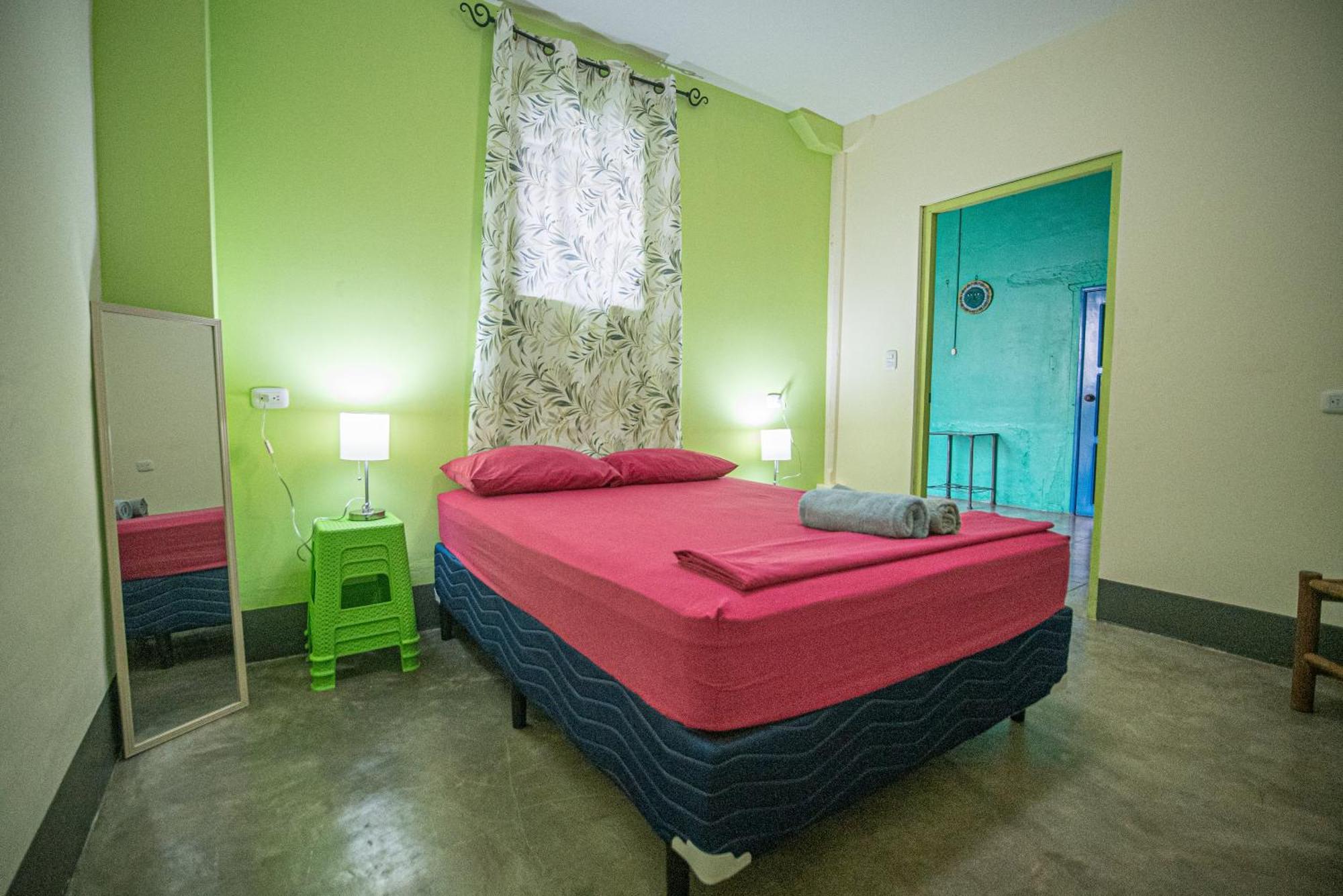 Hostal Mochilas Granada Ruang foto