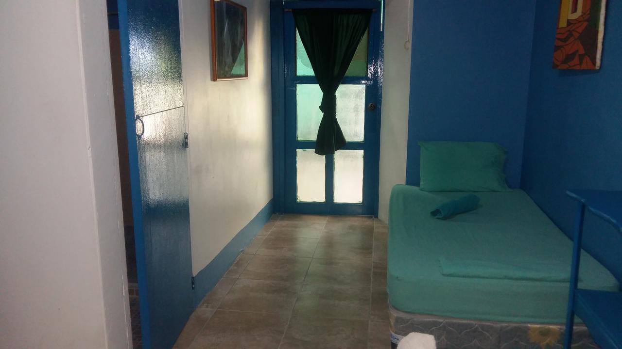 Hostal Mochilas Granada Bagian luar foto