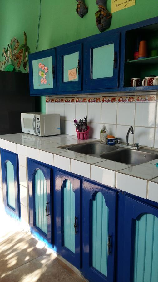 Hostal Mochilas Granada Bagian luar foto